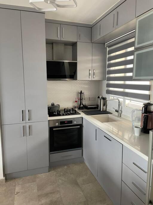 Large Super Lux Apartment In Thalassa Beach Resort Vokolidha Exterior photo